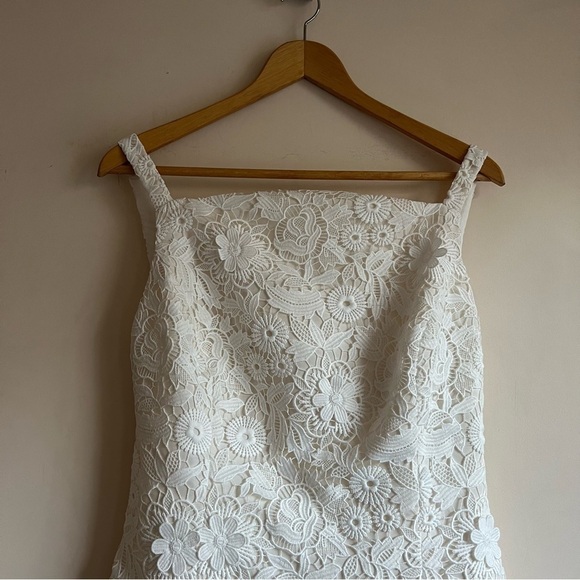 Carolina Herrera Square Neck Mini Dress in White - Picture 6 of 16